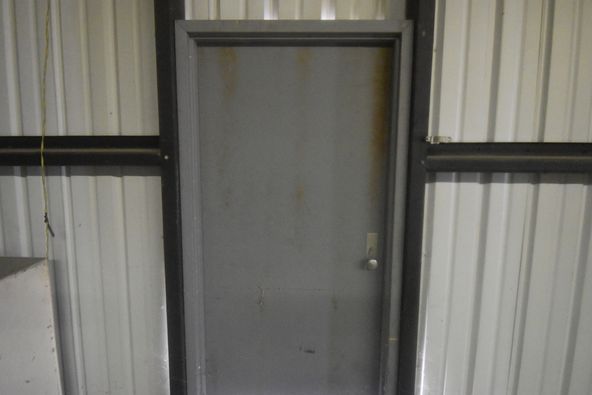 DESERT SHORES COMMERCIAL BUILDING: 3844 Scott Dr, Thermal, CA 92274